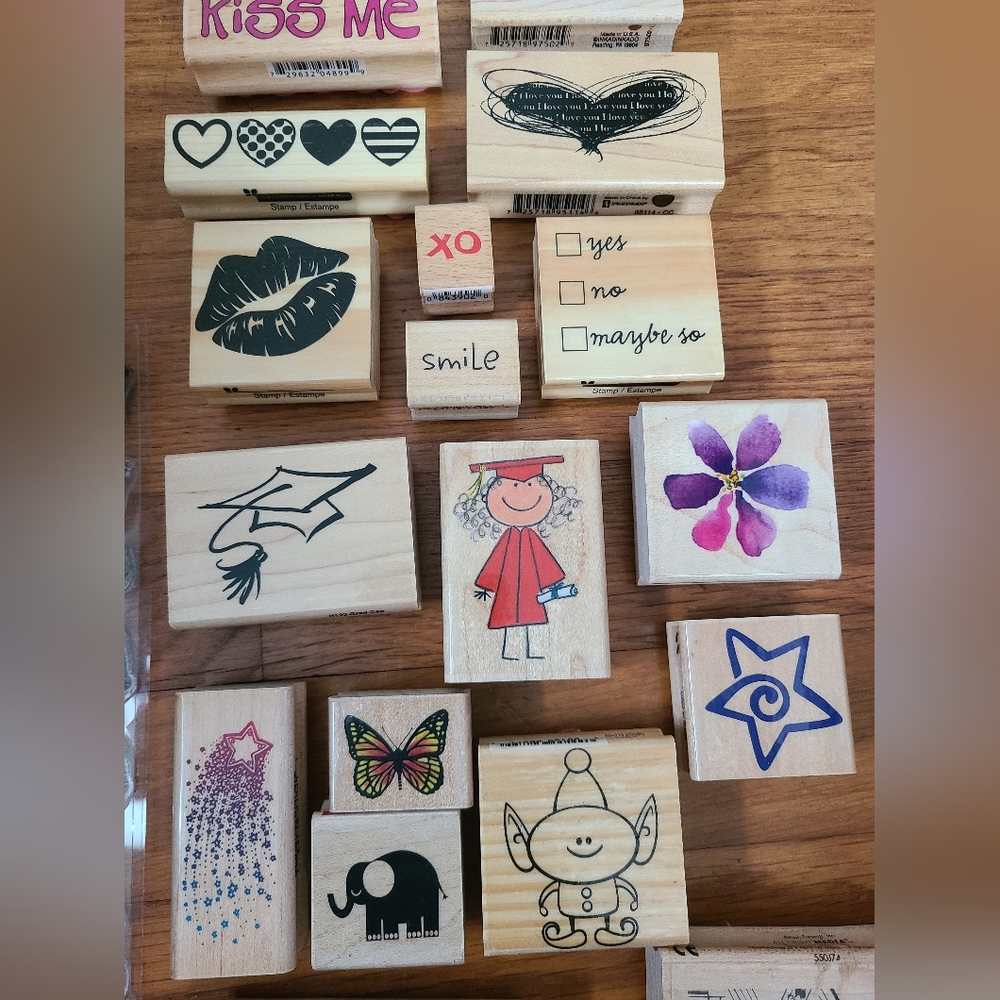 Assorted Rubber Stamp Collection - Picture 5 of 8